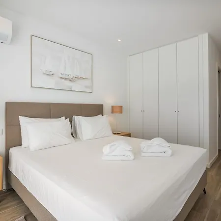 Luxury 2br With Terrace 5-min Walk Cabanas De Tavira